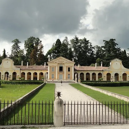 Roma 3*