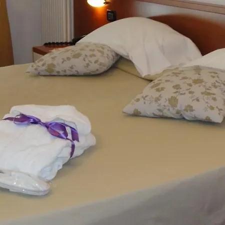 Roma Hotel