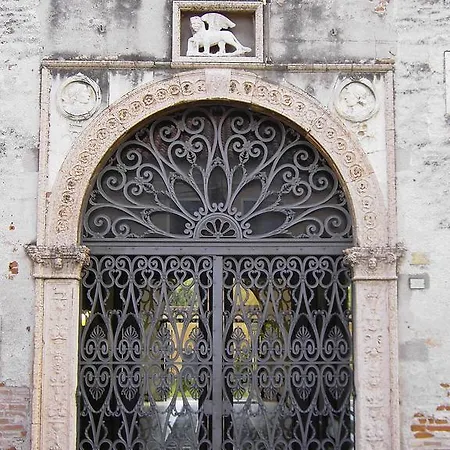 Roma Hotel