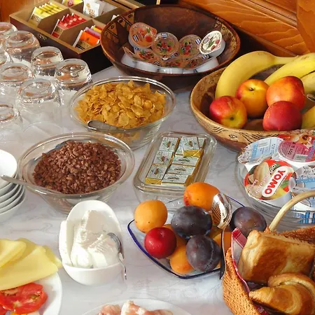 Hotel Roma 3*